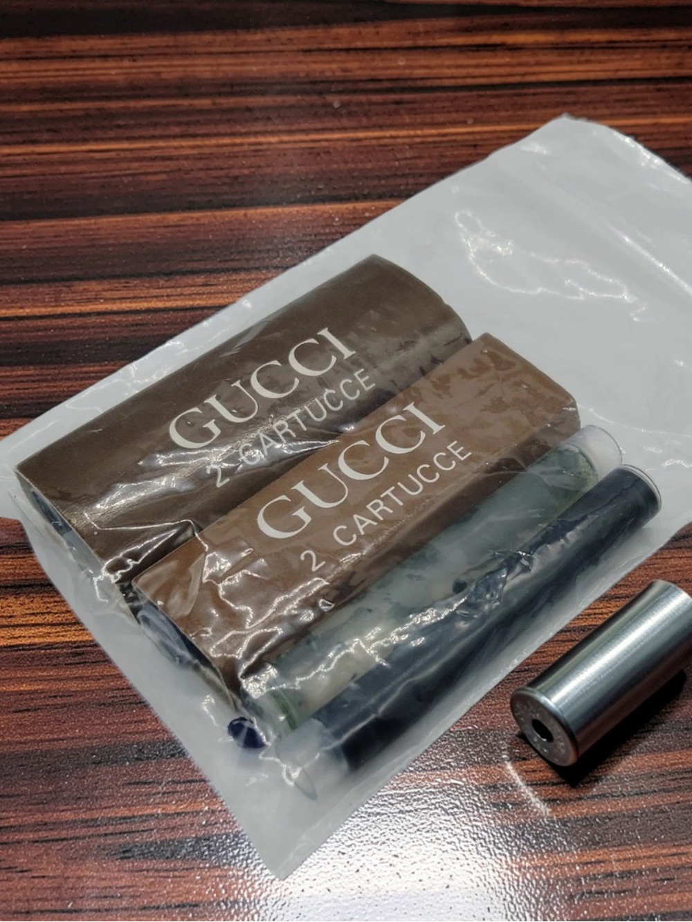 GUCCI 3-Pc Pen Set: Accessory Collection 🔥 - Picture 6 of 10